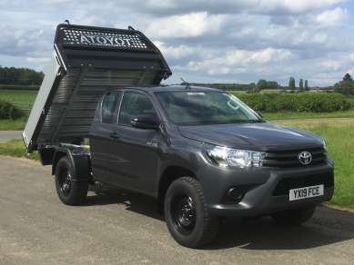 TOYOTA HILUX 2.4 D4d  EXTRACAB PICKUP                                         